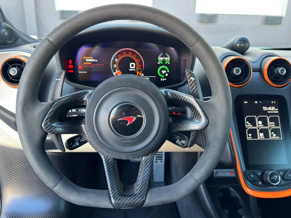 2017 McLaren 570S - Image 13 of 20