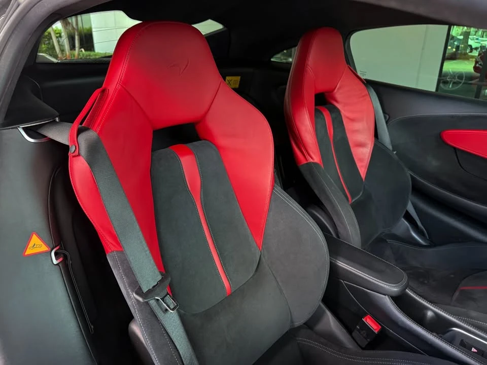 2017 McLaren 570S - Image 16 of 17
