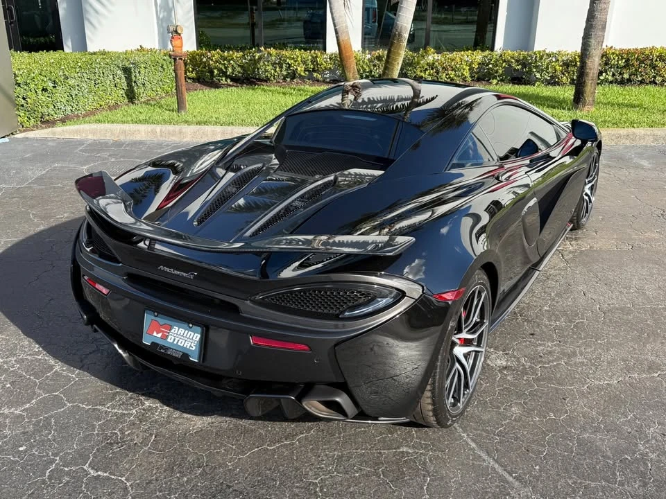 2017 McLaren 570S - Image 9 of 17