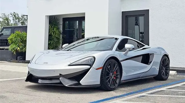 2017 McLaren 570S