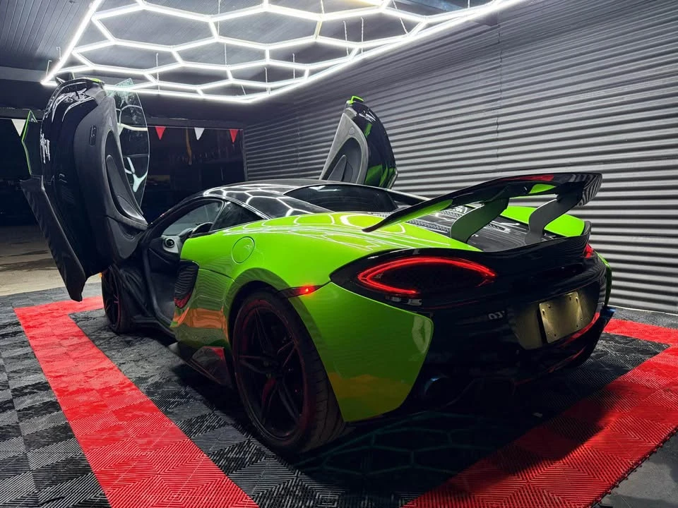 2017 McLaren 570S - Image 3 of 7
