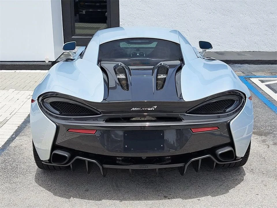 2017 McLaren 570S - Image 2 of 9
