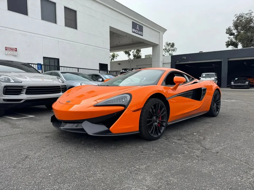 2017 McLaren 570S - Image 3 of 11