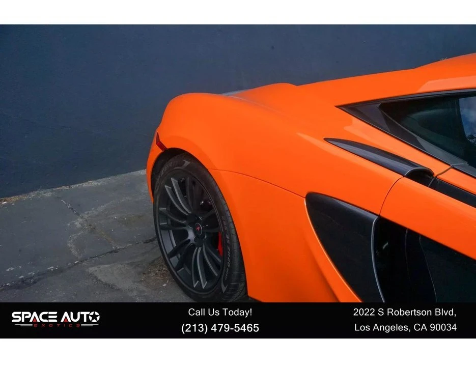 2017 McLaren 570S - Image 6 of 20