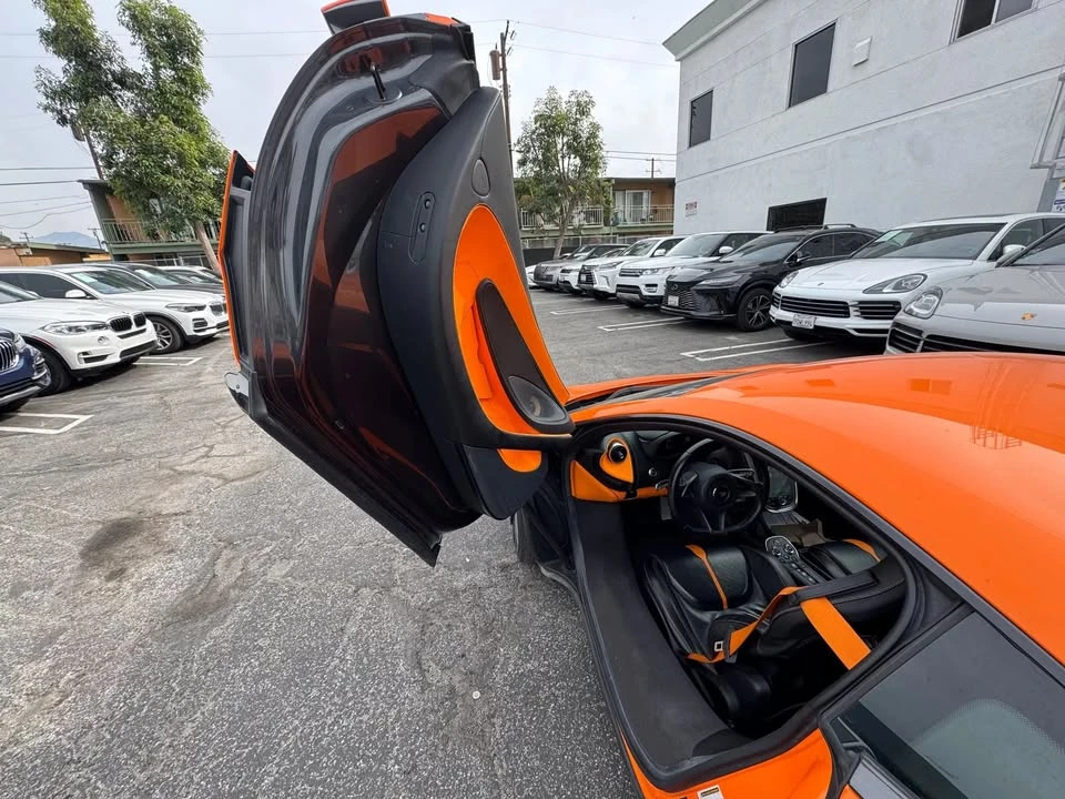 2017 McLaren 570S - Image 11 of 11