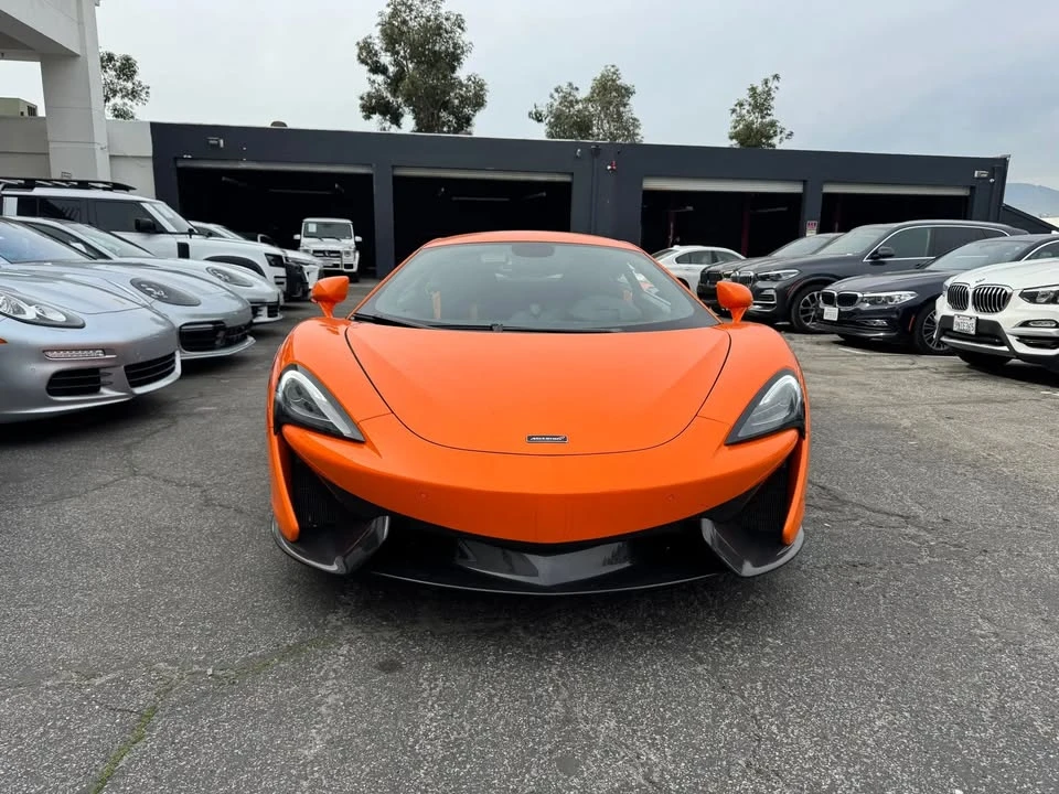 2017 McLaren 570S - Image 2 of 11