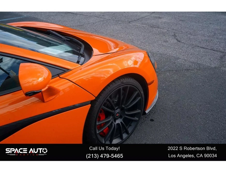 2017 McLaren 570S - Image 7 of 20