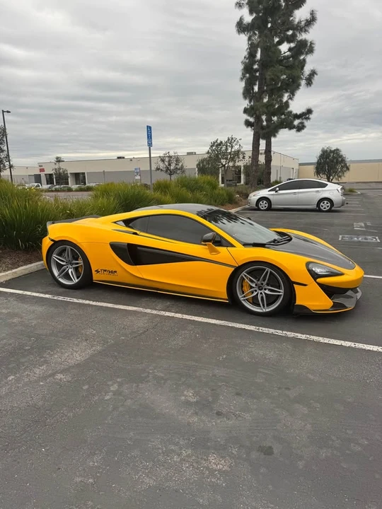 2017 McLaren 570S - Image 3 of 5