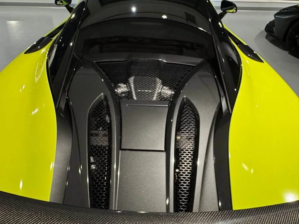 2017 McLaren 570S - Image 17 of 18