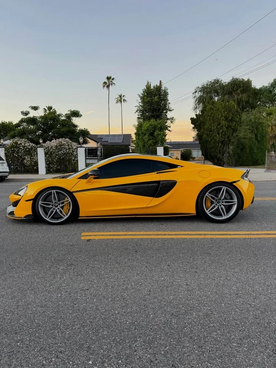 2017 McLaren 570S - Image 6 of 15