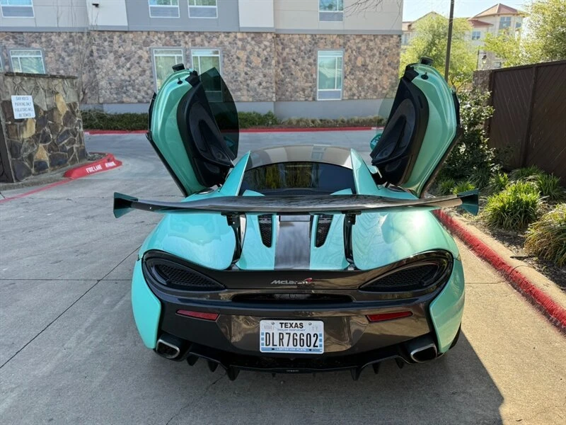 2017 McLaren 570S - Image 5 of 20