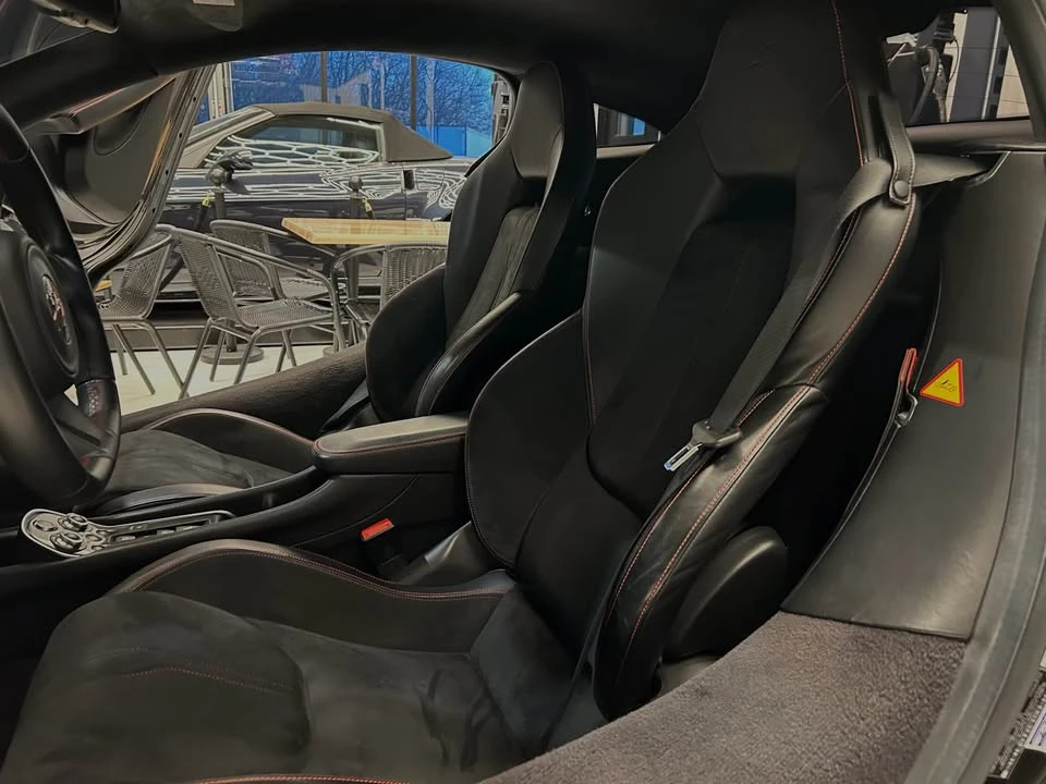 2017 McLaren 570S - Image 13 of 16