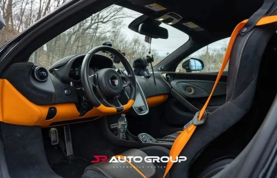 2017 McLaren 570S - Image 7 of 11