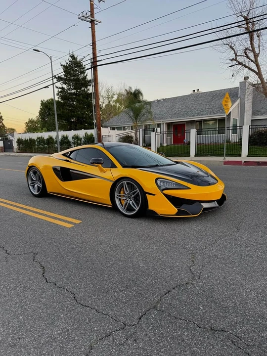 2017 McLaren 570S - Image 3 of 6