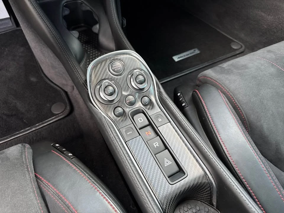2017 McLaren 570S - Image 16 of 20