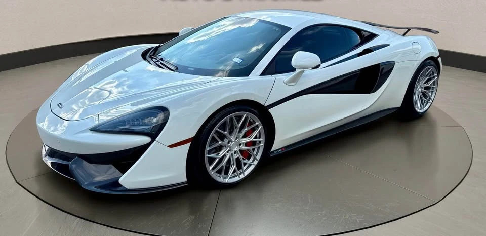 2017 McLaren 570S - Image 3 of 20
