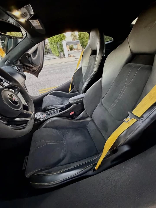 2017 McLaren 570S - Image 5 of 6