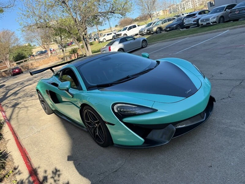 2017 McLaren 570S - Image 11 of 20