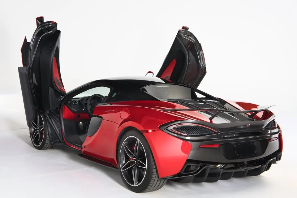 2017 McLaren 570S - Image 5 of 20