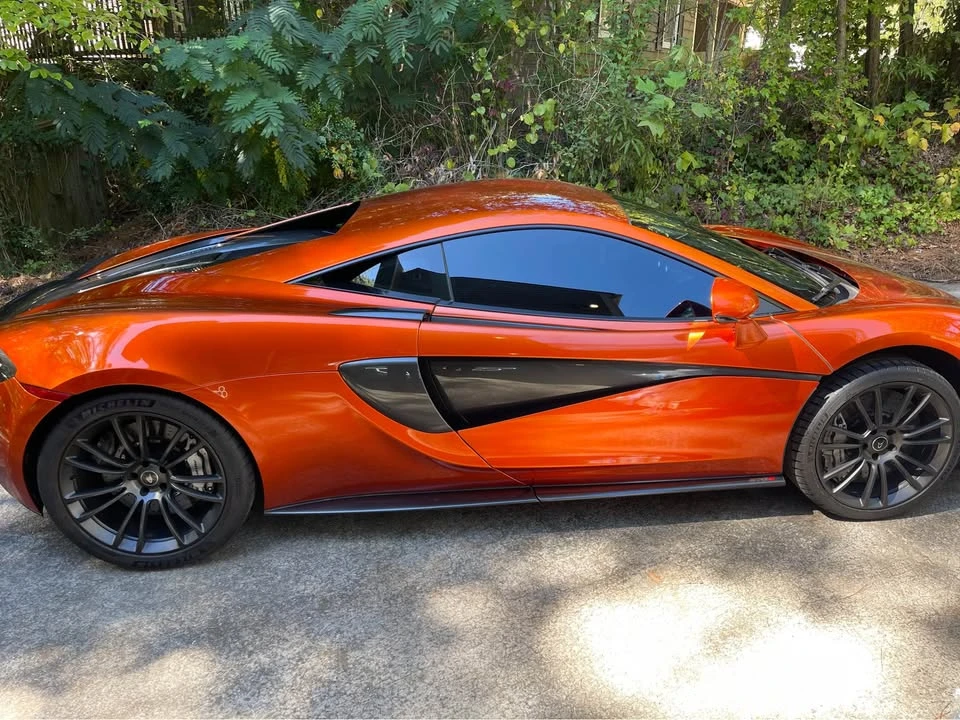 2017 McLaren 570S - Image 4 of 18