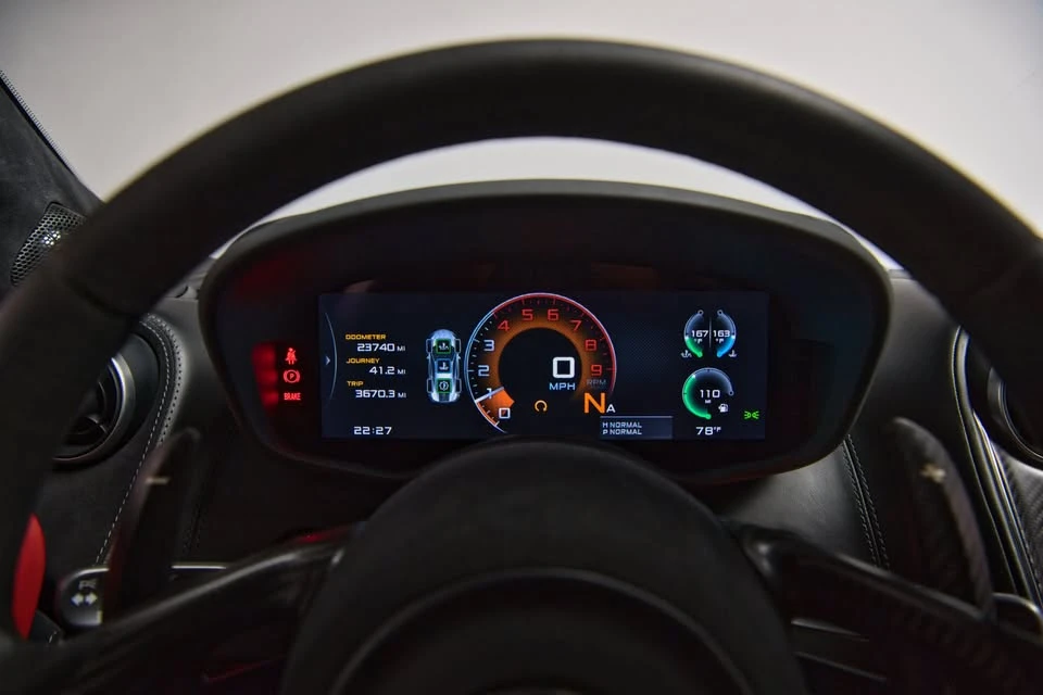 2017 McLaren 570S - Image 15 of 20
