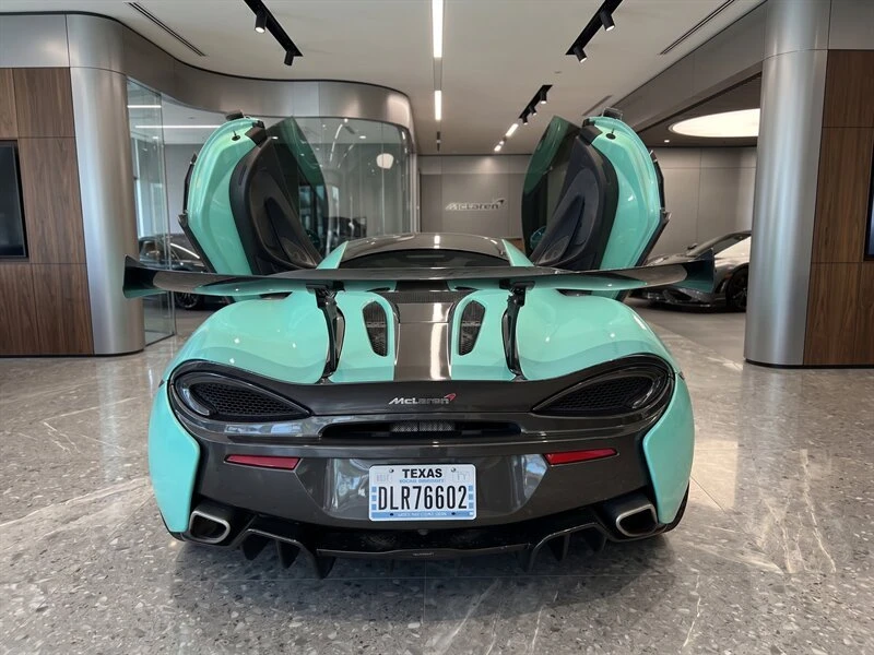 2017 McLaren 570S - Image 9 of 20