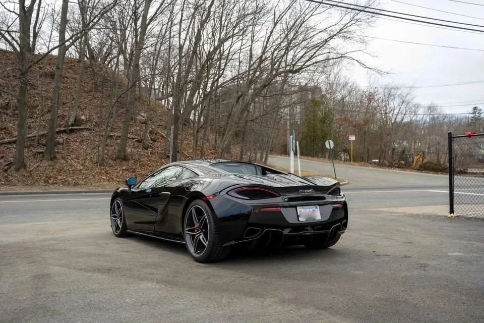 2017 McLaren 570S - Image 2 of 9