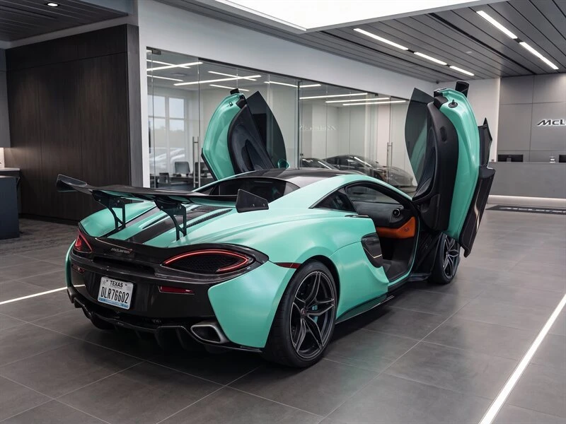 2017 McLaren 570S - Image 15 of 20