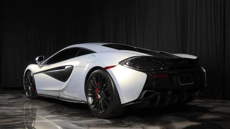 2017 McLaren 570S - Image 6 of 12