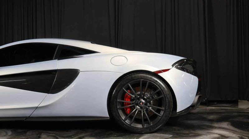 2017 McLaren 570S - Image 3 of 12