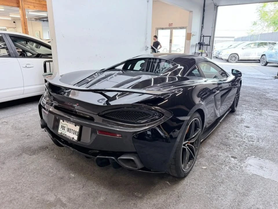 2017 McLaren 570S - Image 3 of 18