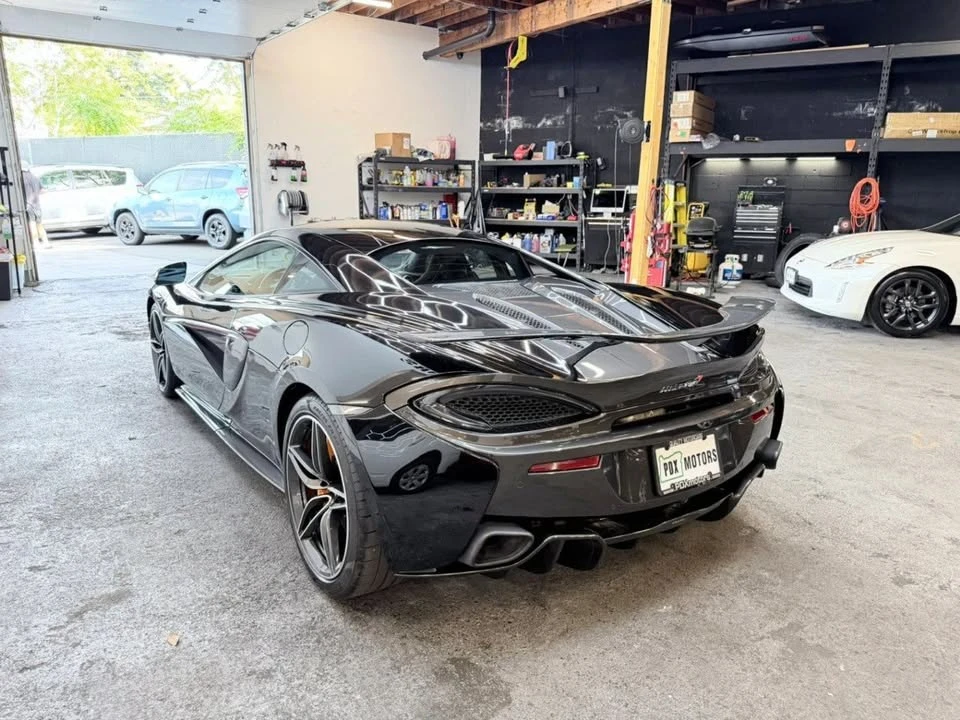2017 McLaren 570S - Image 4 of 18