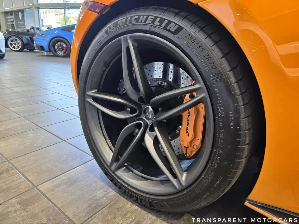 2017 McLaren 570S - Image 17 of 20