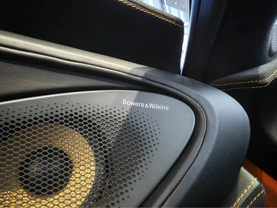 2017 McLaren 570S - Image 12 of 20