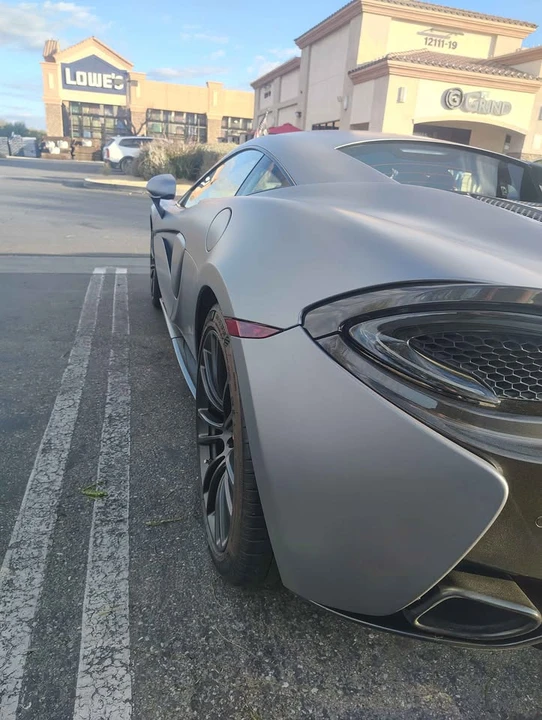 2017 McLaren 570S - Image 10 of 20