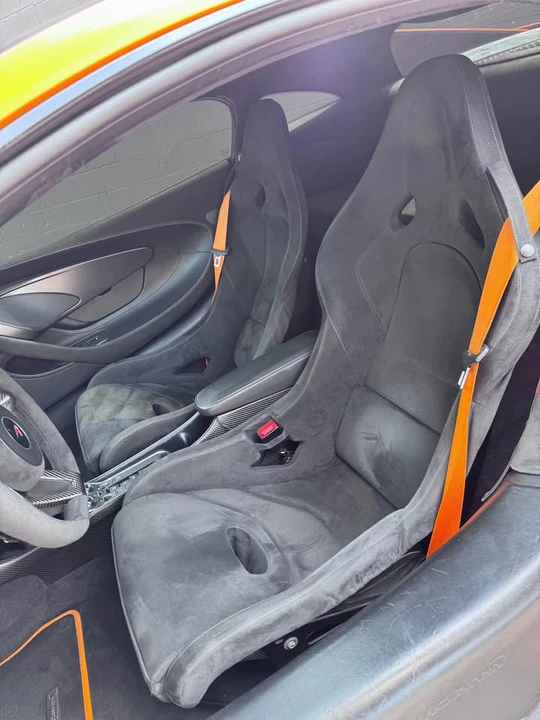 2017 McLaren 570S - Image 9 of 20