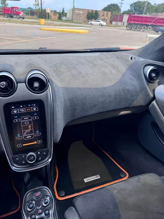 2017 McLaren 570S - Image 15 of 20