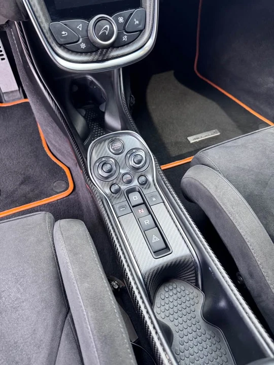 2017 McLaren 570S - Image 13 of 20