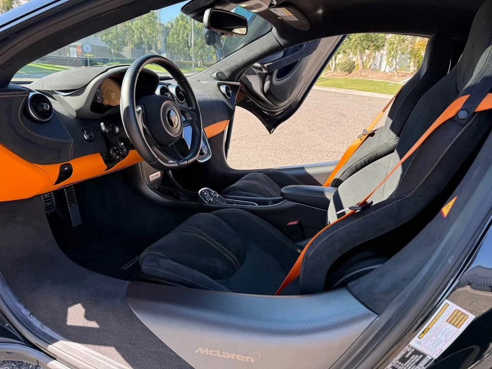 2017 McLaren 570S - Image 7 of 13