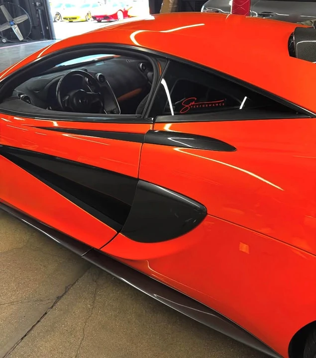 2017 McLaren 570S - Image 3 of 6