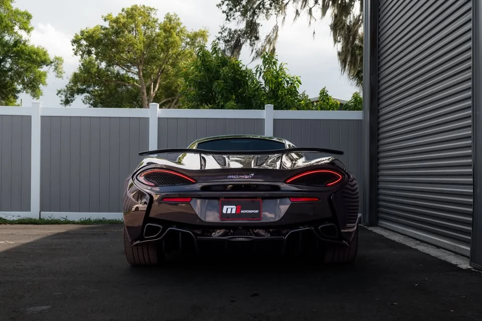 2017 McLaren 570S - Image 9 of 20