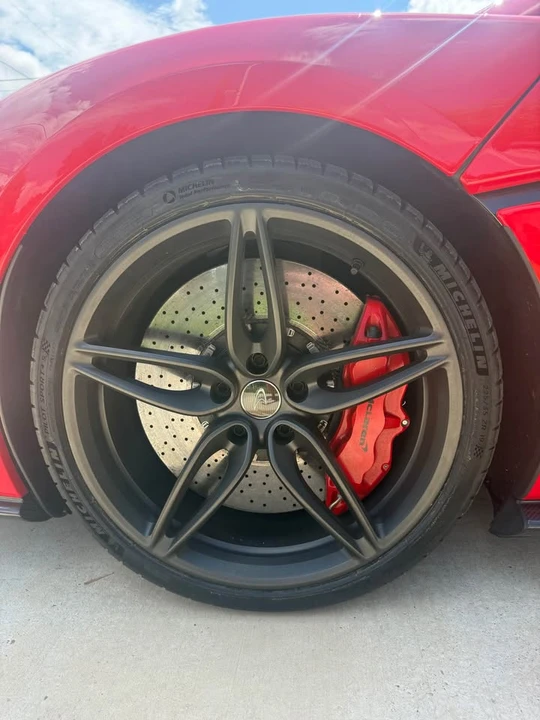 2017 McLaren 570S - Image 14 of 18