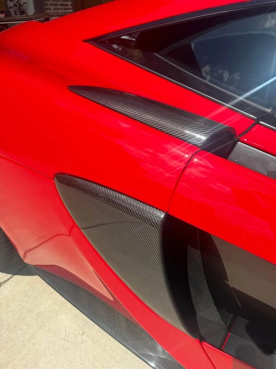 2017 McLaren 570S - Image 10 of 18