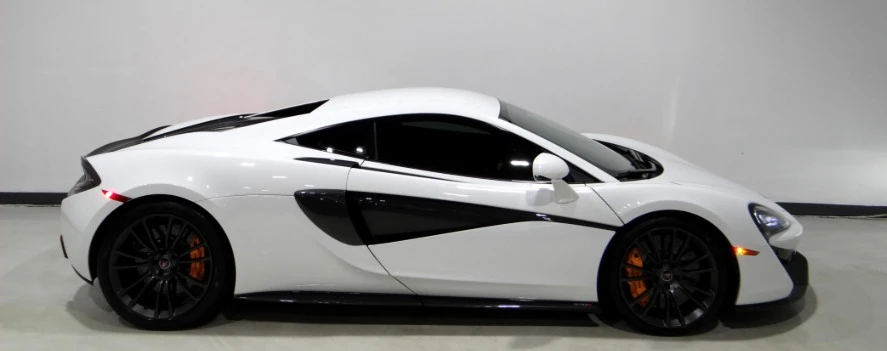 2017 McLaren 570S - Image 5 of 15