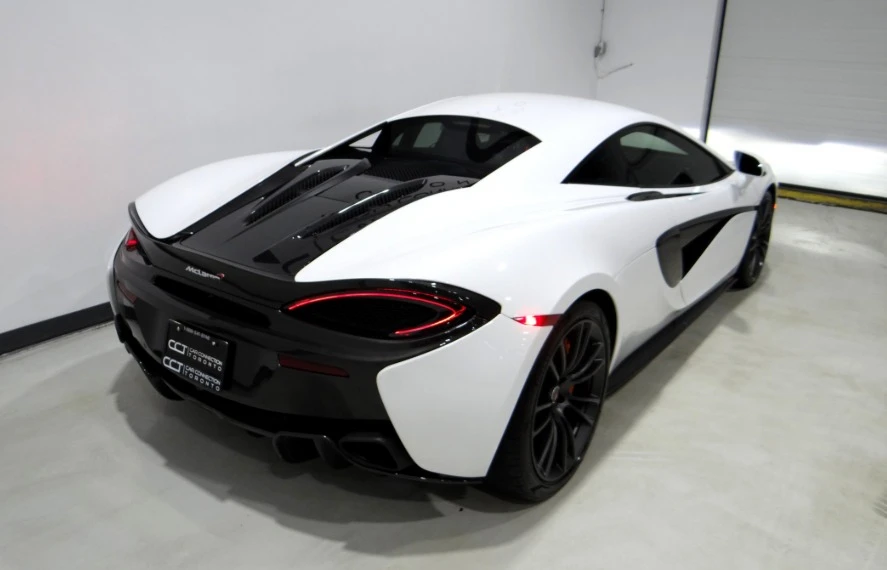 2017 McLaren 570S - Image 4 of 15