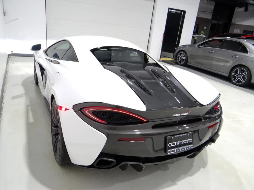 2017 McLaren 570S - Image 3 of 15