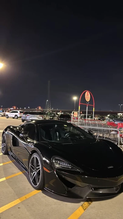 2017 McLaren 570S - Image 3 of 3