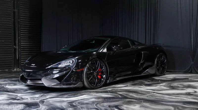 2017 McLaren - Image 8 of 18