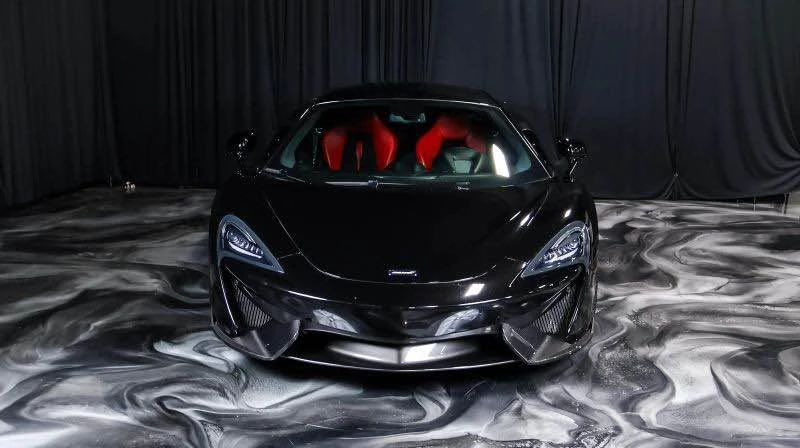 2017 McLaren - Image 7 of 18