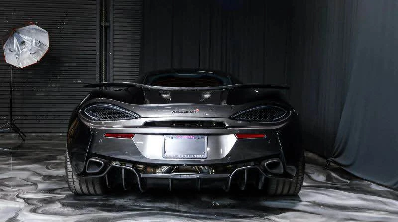 2017 McLaren - Image 13 of 18